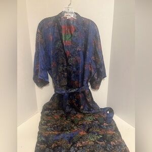 Double Peach Blue silky Tapestry Chinese Robe Gown Kimono Robe One Size.